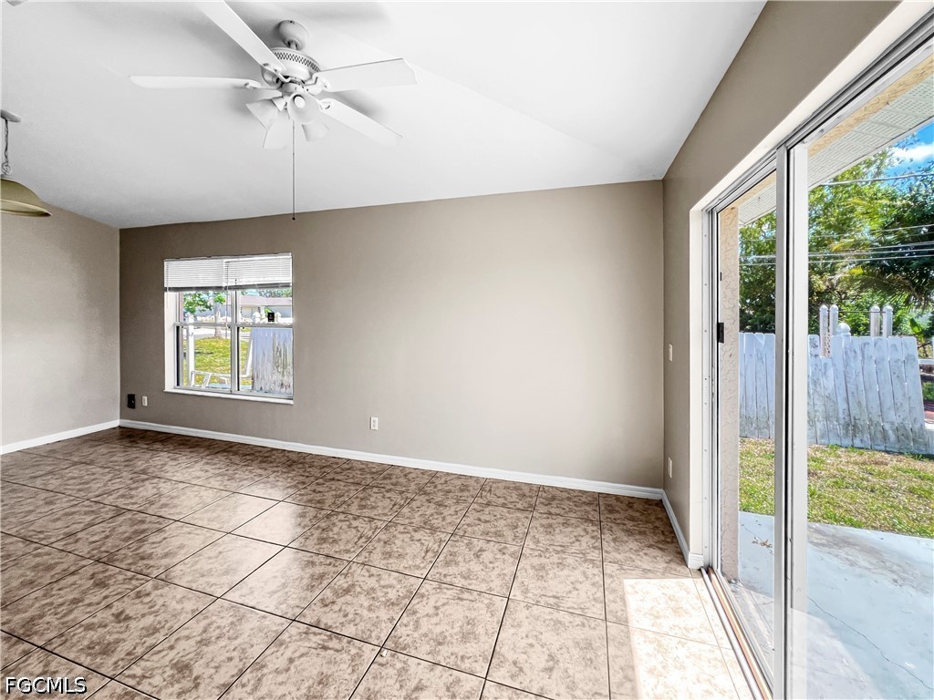 2130 NE 8th Place Cape Coral FL 33909 2026021275 image11