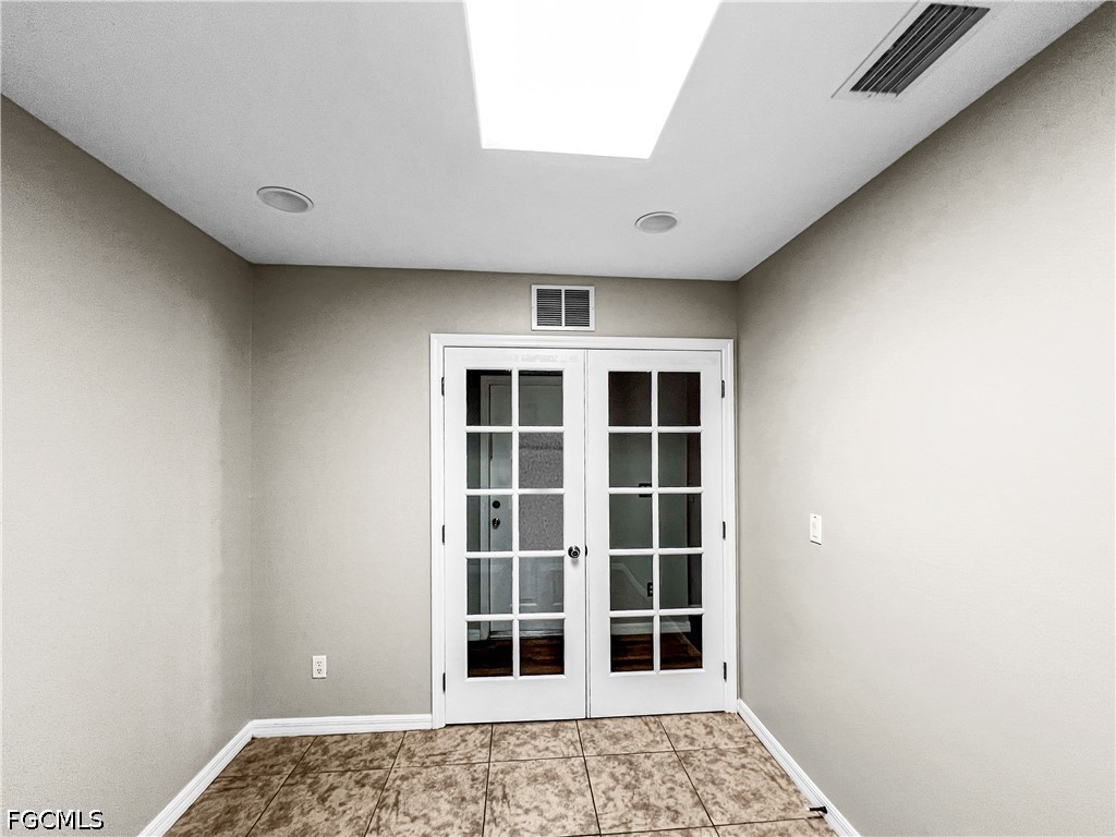 2130 NE 8th Place Cape Coral FL 33909 2026021275 image19