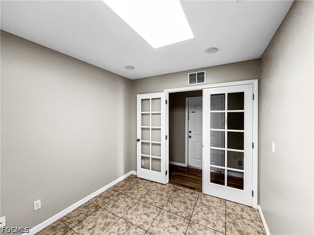 2130 NE 8th Place Cape Coral FL 33909 2026021275 image20