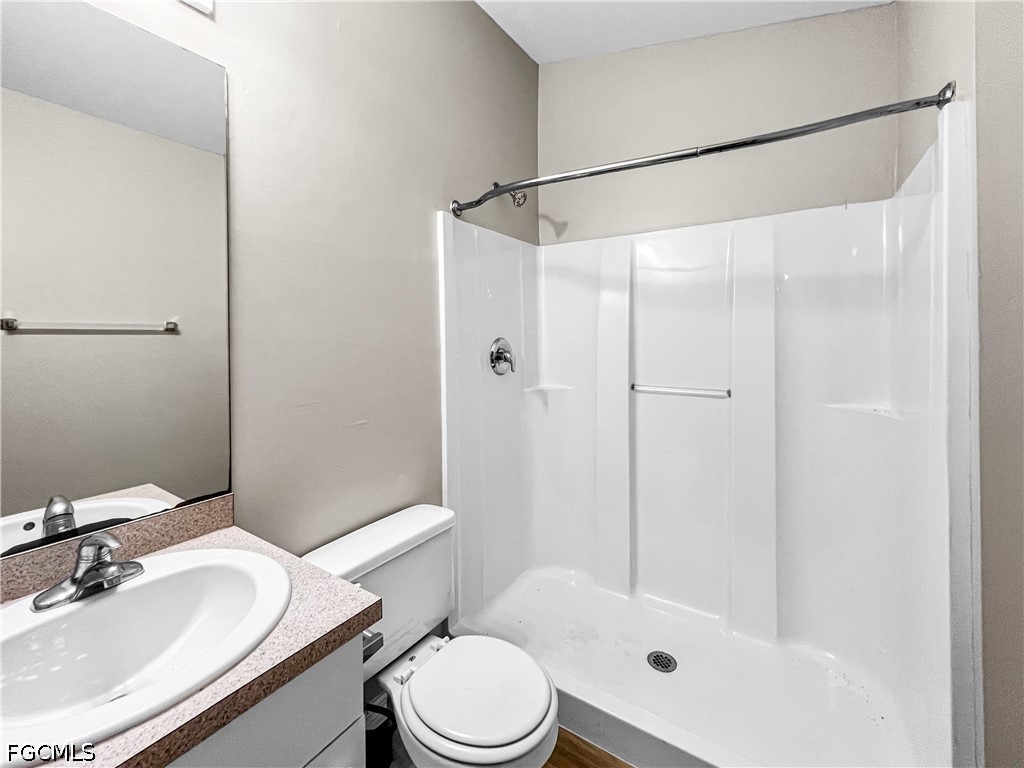 2130 NE 8th Place Cape Coral FL 33909 2026021275 image32