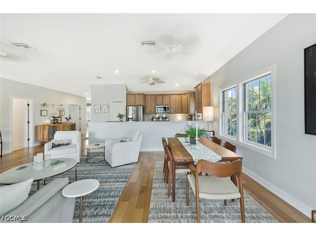 2130 Sunset Circle Sanibel FL 33957 2026018531 image11
