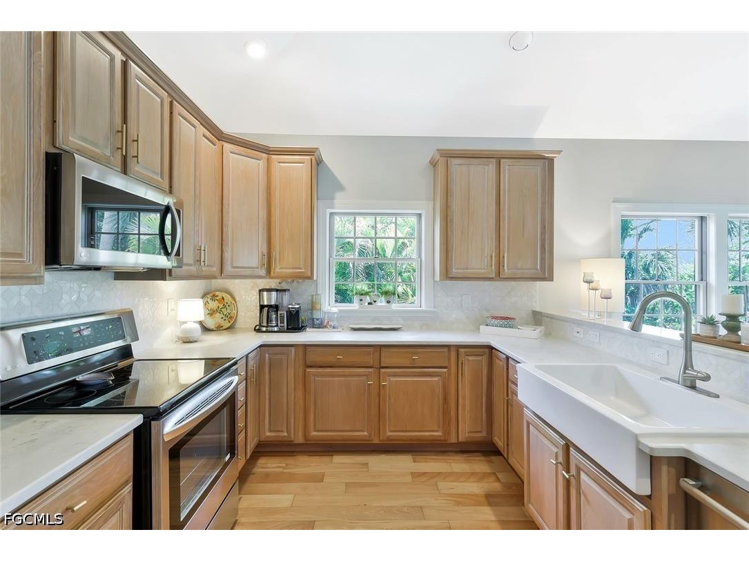 2130 Sunset Circle Sanibel FL 33957 2026018531 image14