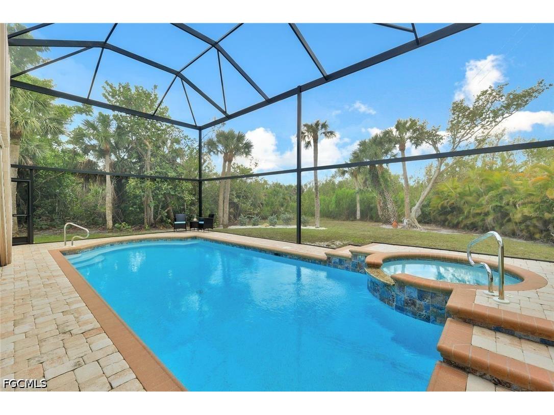 2130 Sunset Circle Sanibel FL 33957 2026018531 image4