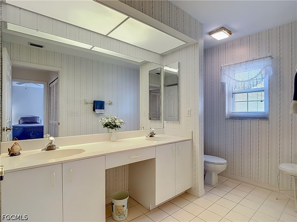 2130 Valparaiso Boulevard North Fort Myers FL 33917 2026023242 image24