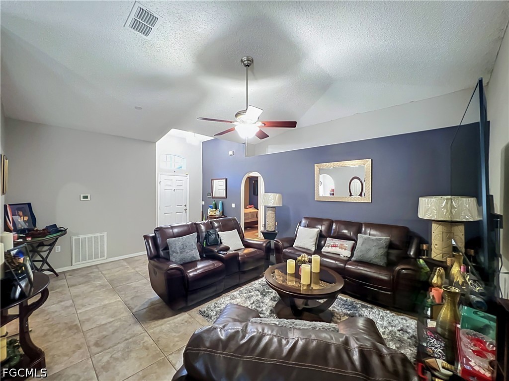 2131 Corner School Drive Orlando FL 32820 2026026011 image3