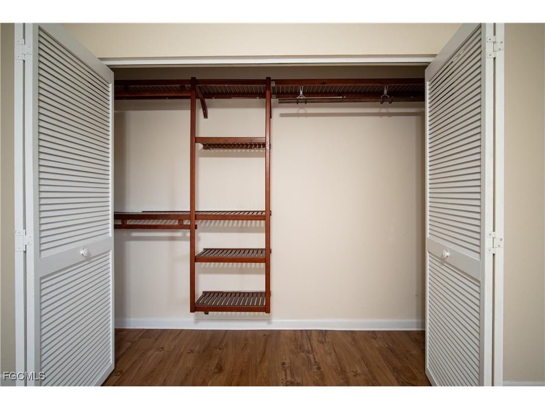 2131 Crystal Drive #24 Fort Myers FL 33907 2025009272 image16