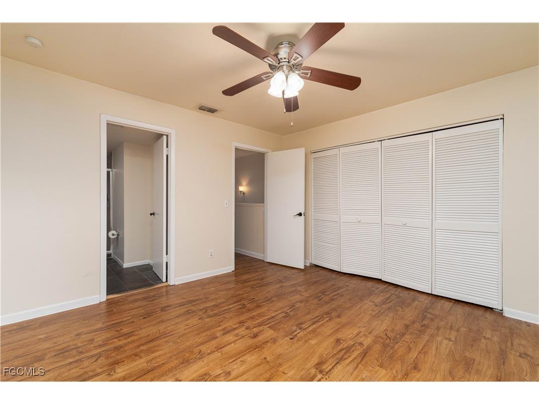 2131 Crystal Drive #24 Fort Myers FL 33907 2025009272 image19