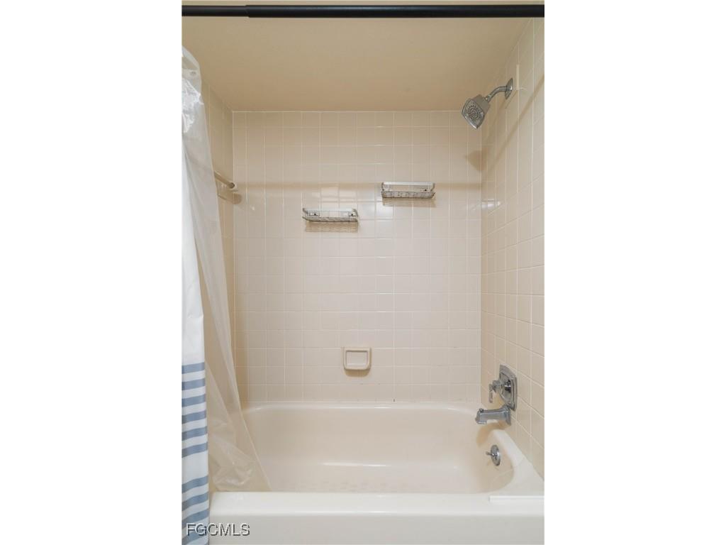 2131 Crystal Drive #24 Fort Myers FL 33907 2025009272 image24