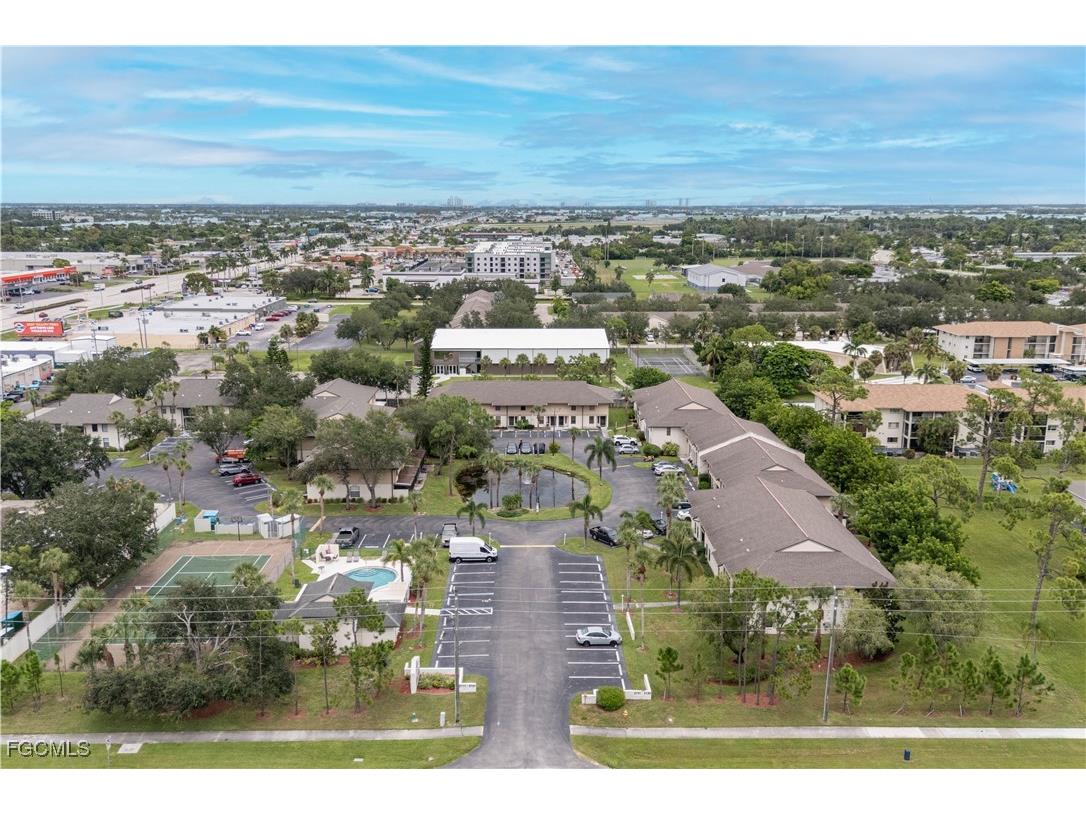 2131 Crystal Drive #24 Fort Myers FL 33907 2025009272 image29