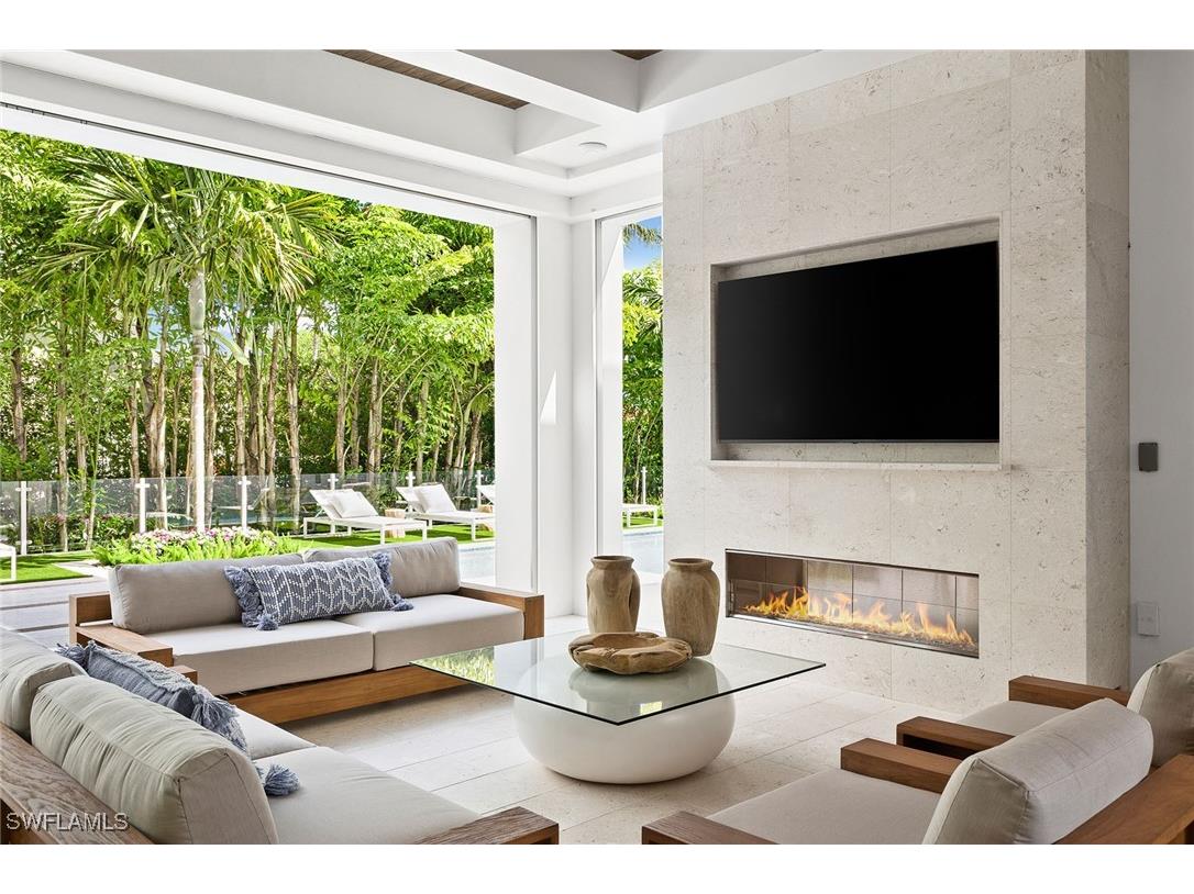 2131 Marina Drive Naples FL 34102 225070240 image17