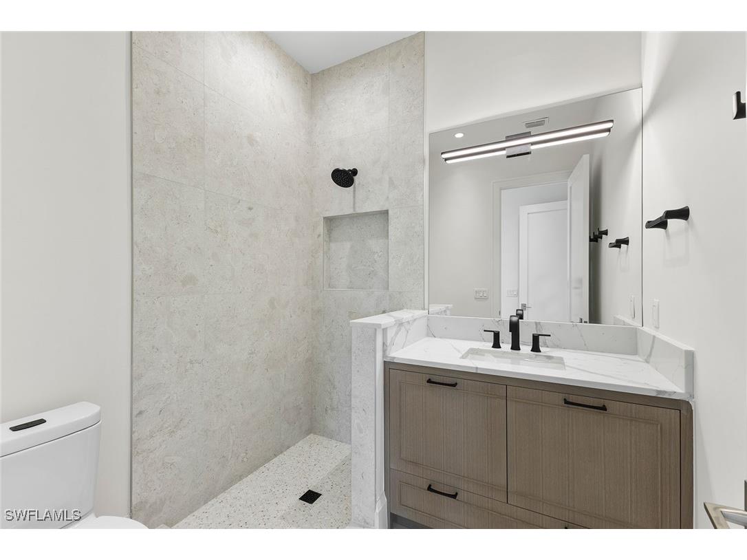 2131 Marina Drive Naples FL 34102 225070240 image32