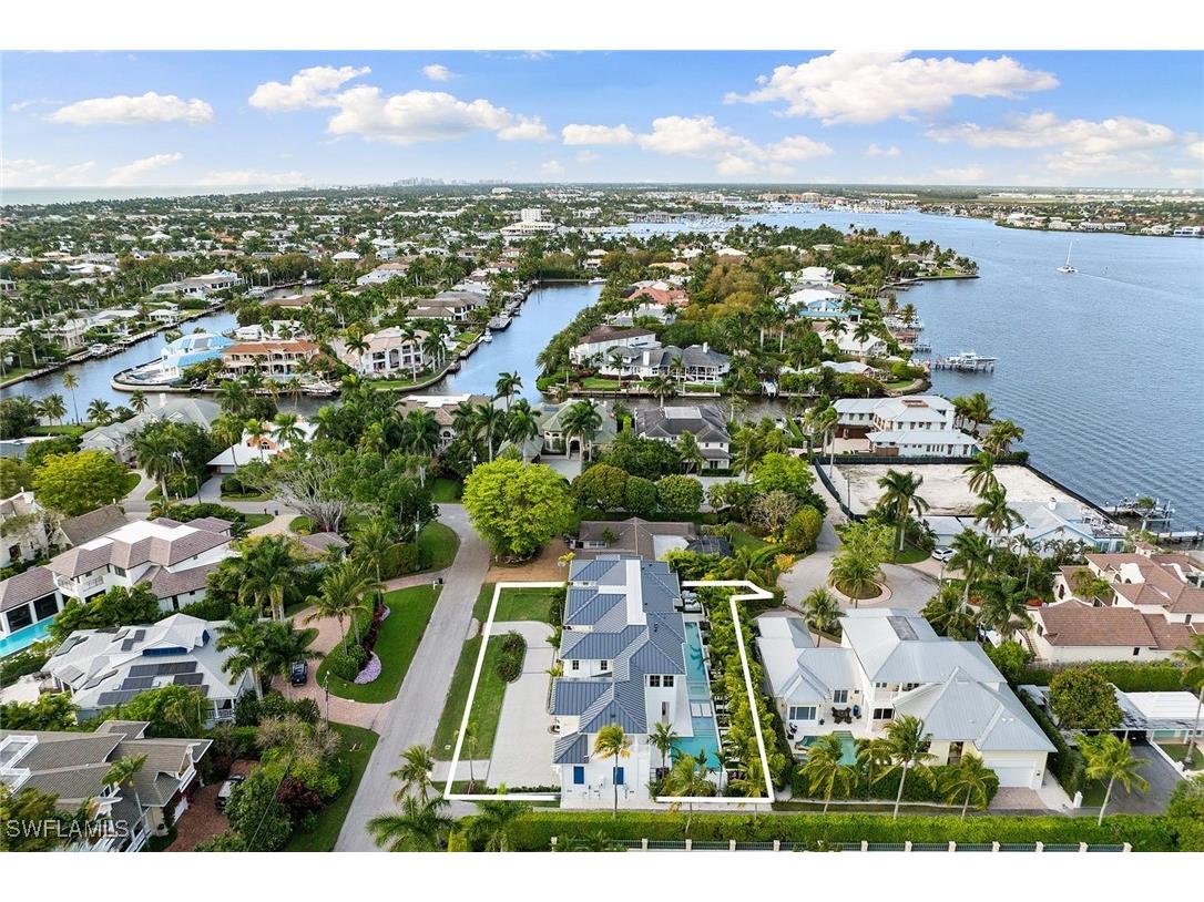 2131 Marina Drive Naples FL 34102 225070240 image42