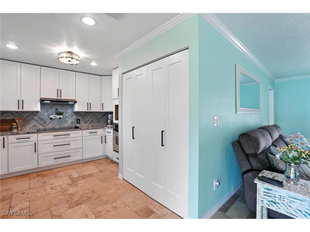 2131 Saint Croix Avenue Fort Myers FL 33905 225063048 image12