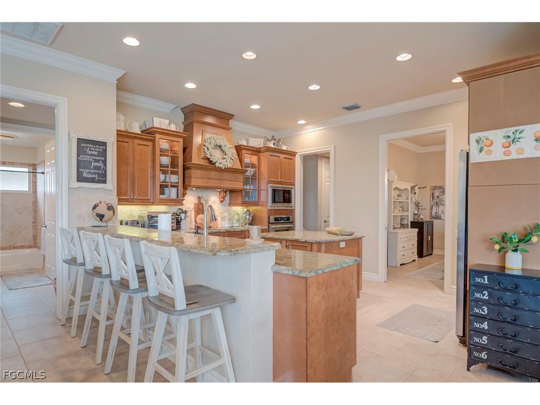 2131 Silk Bay Boulevard Alva FL 33920 2026007566 image10