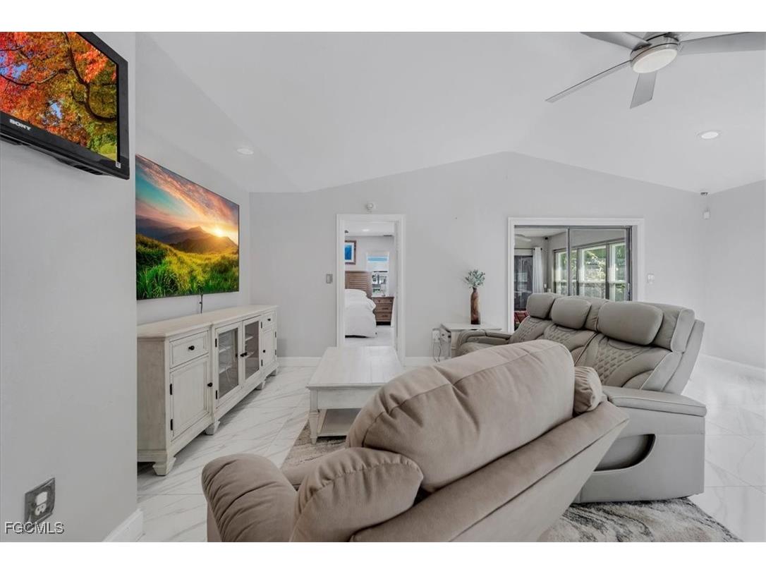 2132 Barbados Avenue Fort Myers FL 33905 2025025114 image14