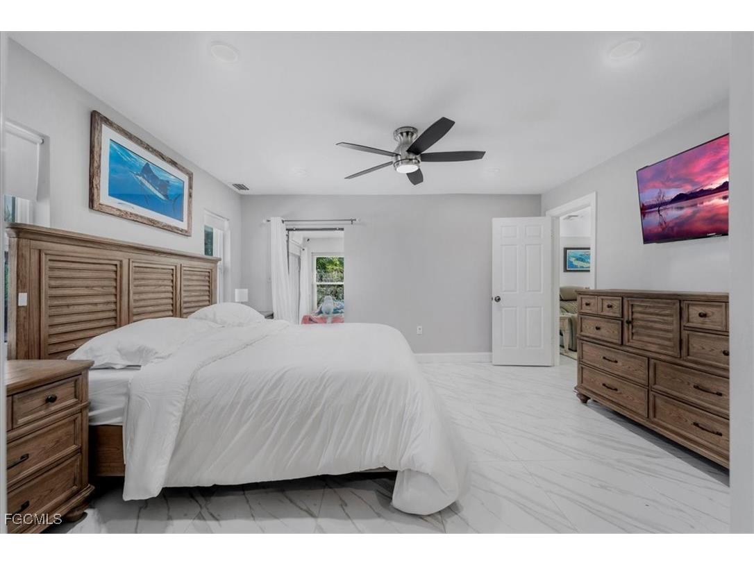 2132 Barbados Avenue Fort Myers FL 33905 2025025114 image18