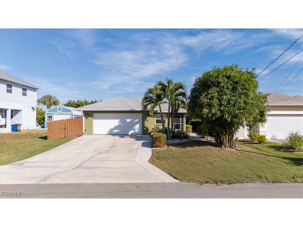 2132 Barbados Avenue Fort Myers FL 33905 2025025114 image2