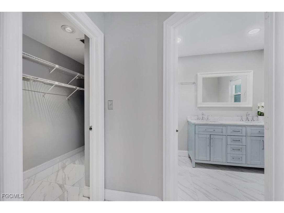 2132 Barbados Avenue Fort Myers FL 33905 2025025114 image22