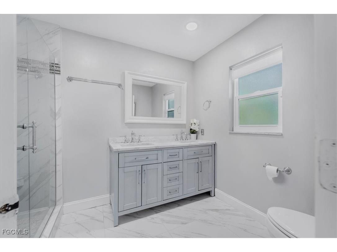 2132 Barbados Avenue Fort Myers FL 33905 2025025114 image23