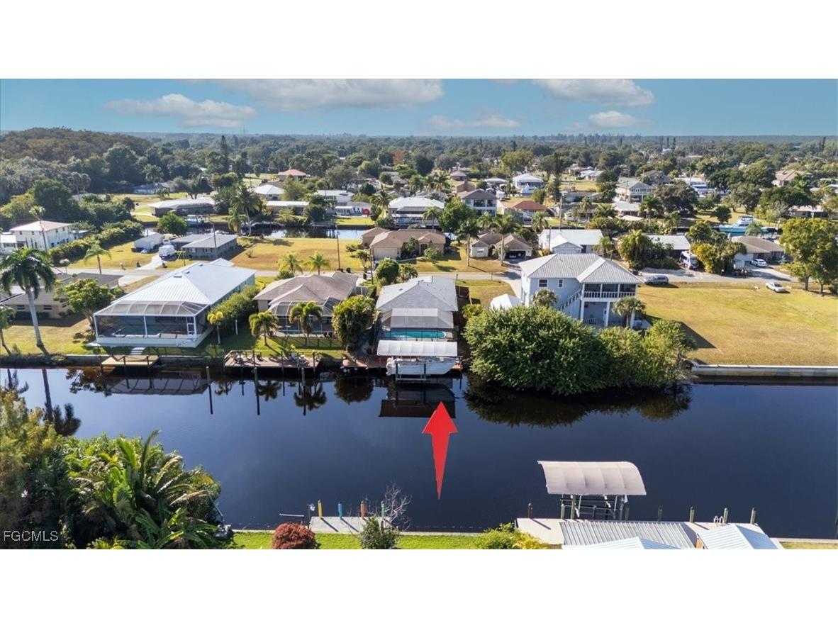 2132 Barbados Avenue Fort Myers FL 33905 2025025114 image46