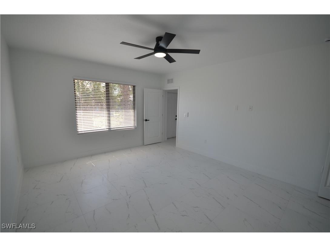 2132 Barker Boulevard Fort Myers FL 33916 225054260 image22