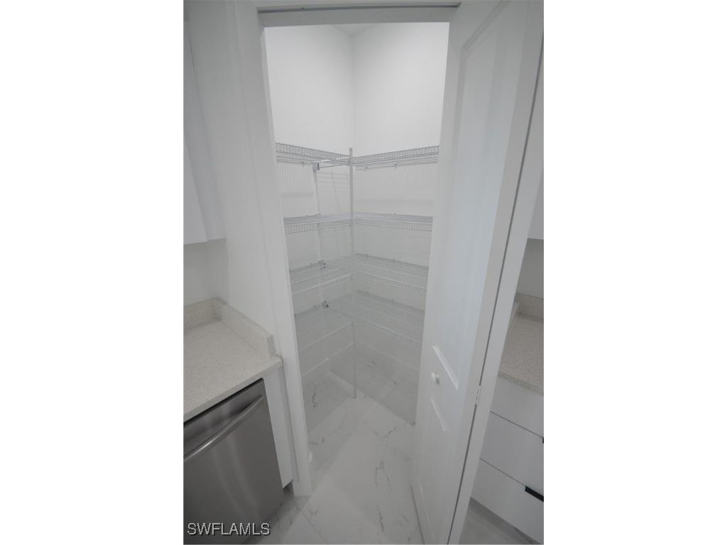 2132 Barker Boulevard Fort Myers FL 33916 225054260 image7