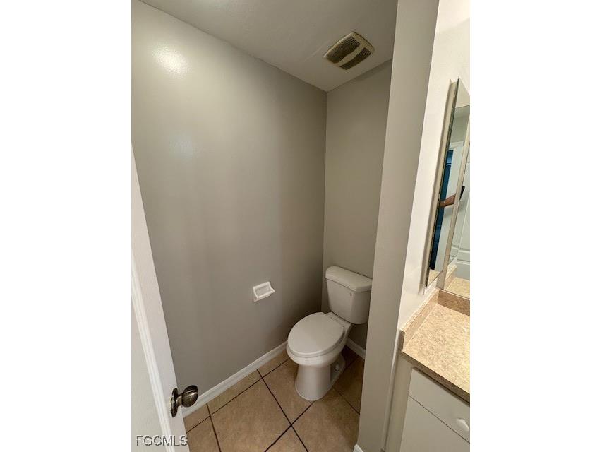 2132 Chiquita Boulevard N Cape Coral FL 33993 2025017811 image19