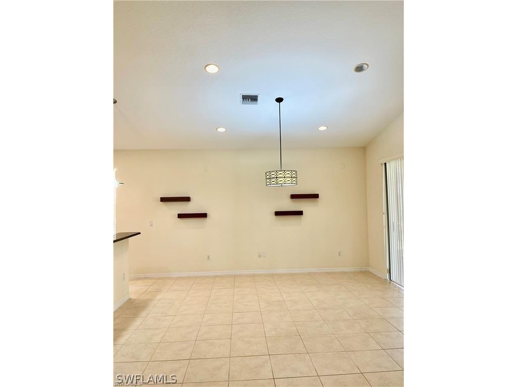 2132 Par Drive Naples FL 34120 226010571 image3