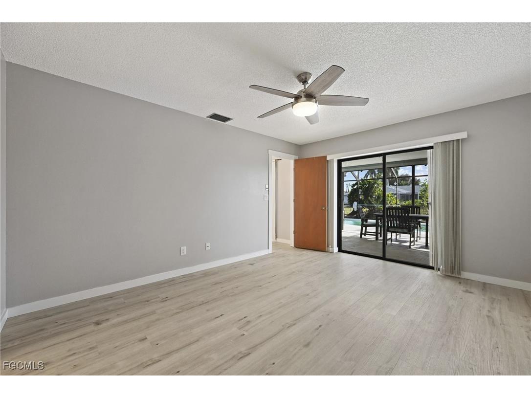 2132 SE 15th Street Cape Coral FL 33990 2025025077 image12