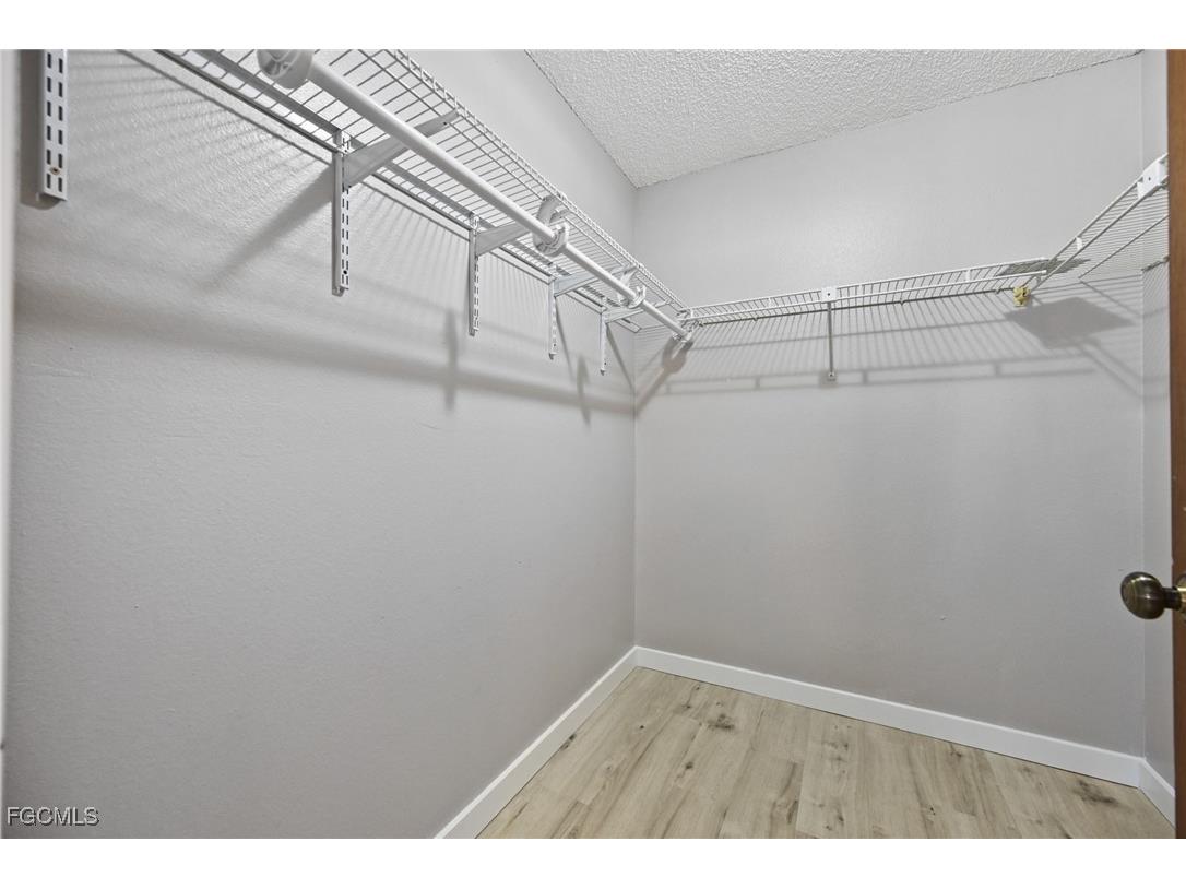 2132 SE 15th Street Cape Coral FL 33990 2025025077 image14