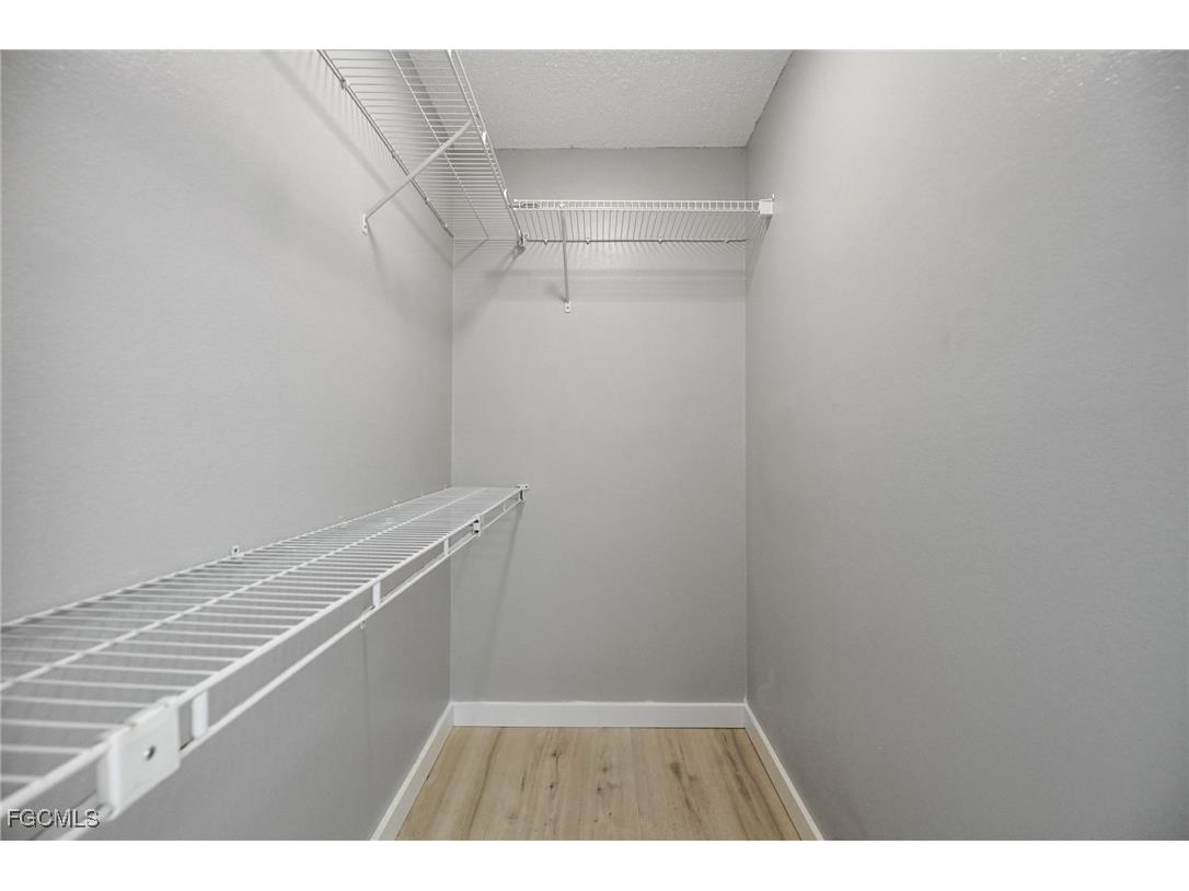 2132 SE 15th Street Cape Coral FL 33990 2025025077 image15