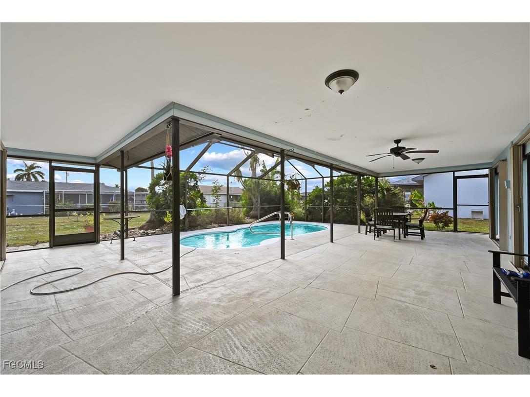 2132 SE 15th Street Cape Coral FL 33990 2025025077 image27