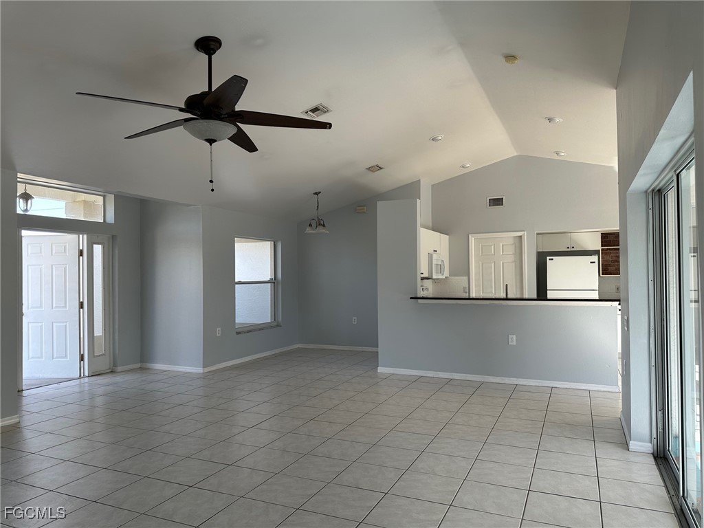 2132 SW 15th Street Cape Coral FL 33991 2025020863 image3