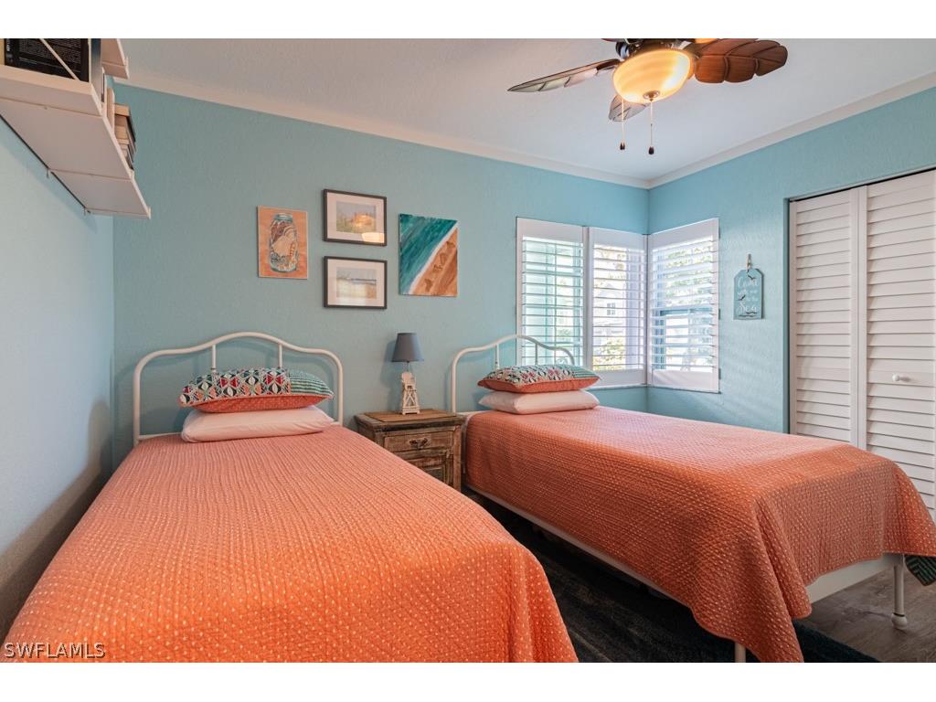 2132 Tama Circle #102 Naples FL 34112 226011932 image20