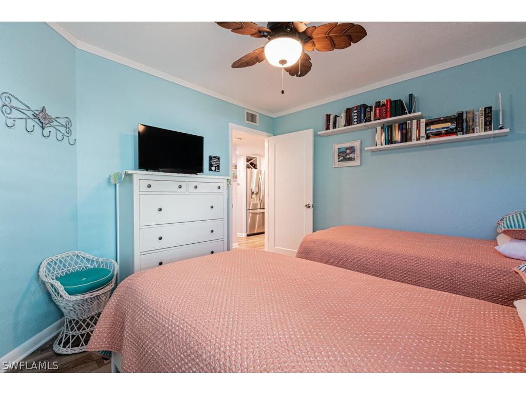 2132 Tama Circle #102 Naples FL 34112 226011932 image22