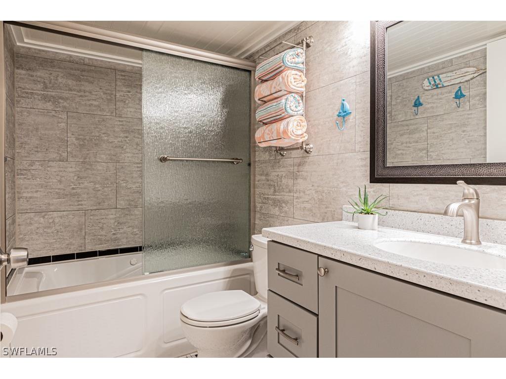 2132 Tama Circle #102 Naples FL 34112 226011932 image23