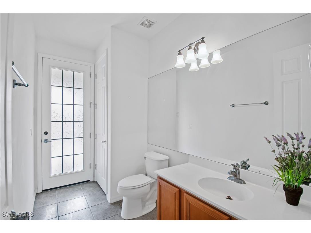 2133 Fairmont Lane Naples FL 34120 225075181 image18