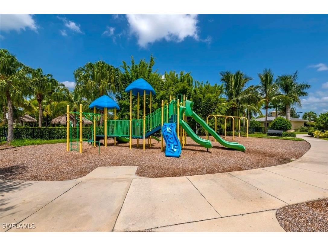 2133 Fairmont Lane Naples FL 34120 225075181 image30