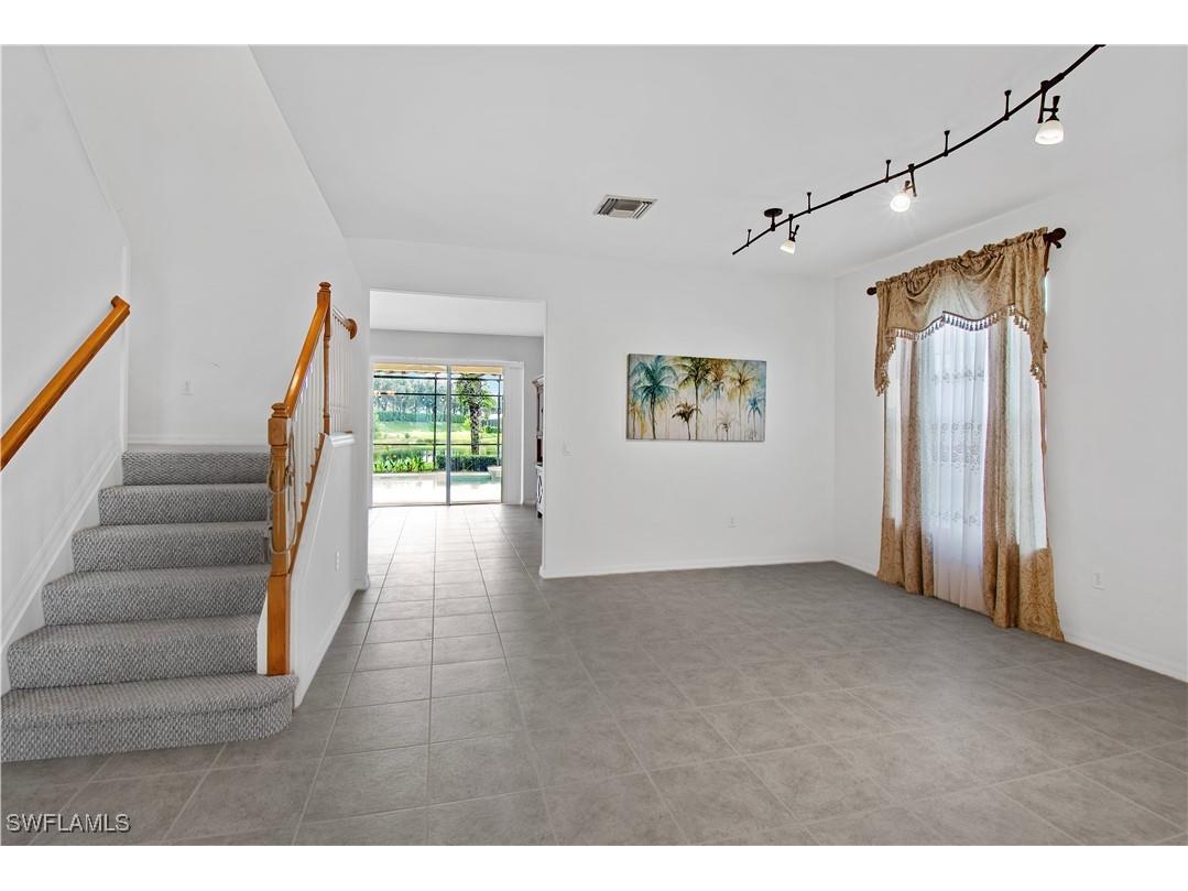 2133 Fairmont Lane Naples FL 34120 225075181 image9