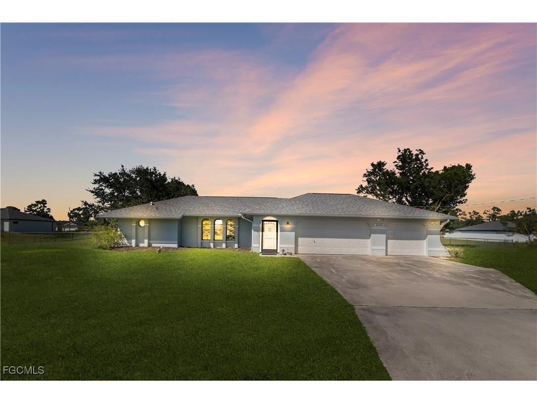 2133 NE 27th Terrace Cape Coral FL 33909 2025015171 image1