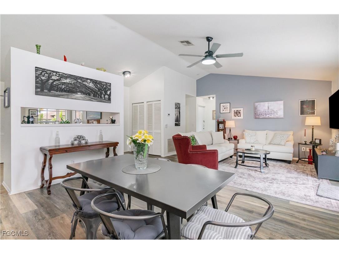 2133 SW 5th Avenue Cape Coral FL 33991 2025015399 image4