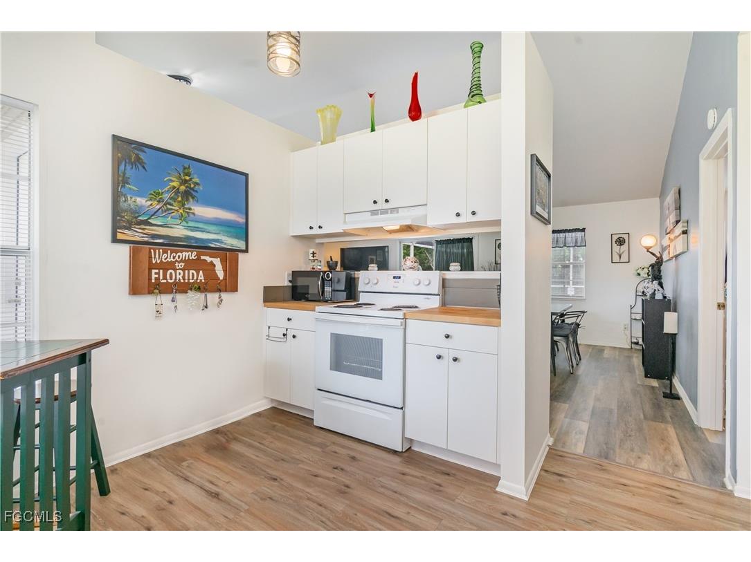 2133 SW 5th Avenue Cape Coral FL 33991 2025015399 image8