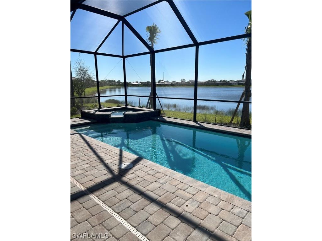 2133 Yellowfin Circle Naples FL 34114 223077636 image1