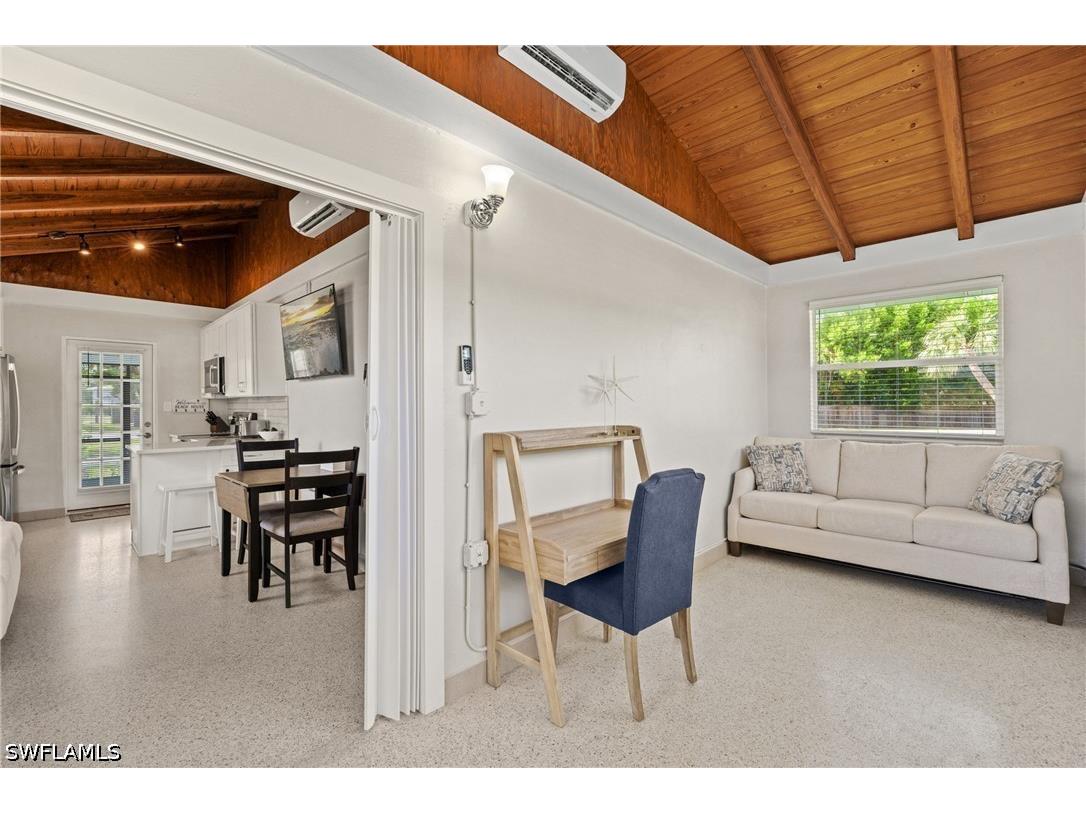 2134 Palm Street Naples FL 34119 226016730 image17