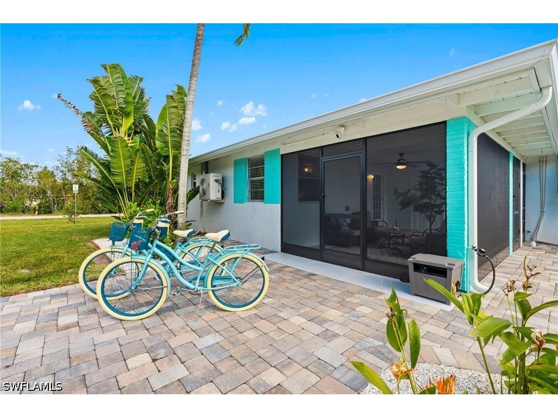 2134 Palm Street Naples FL 34119 226016730 image2