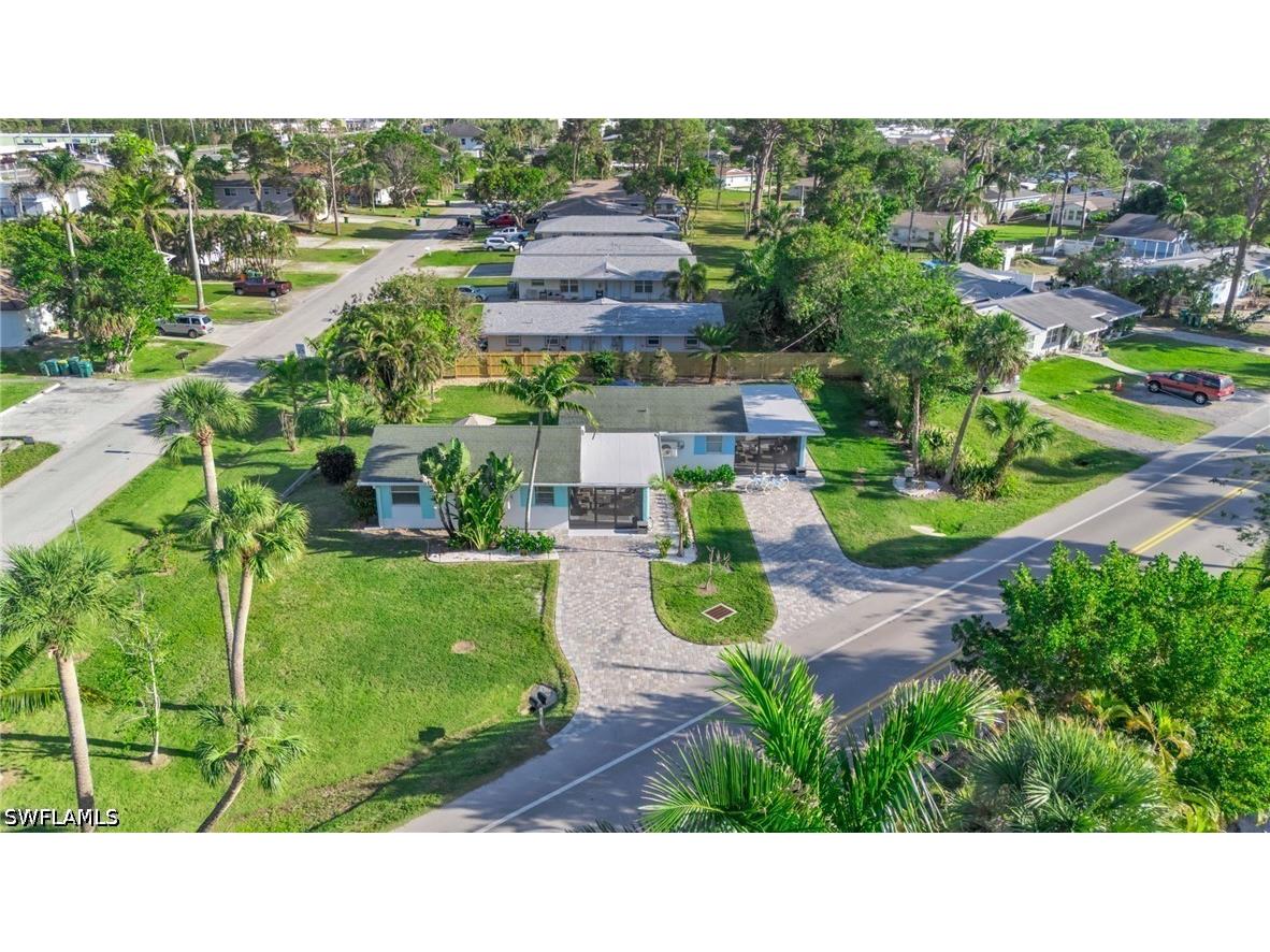 2134 Palm Street Naples FL 34119 226016730 image25