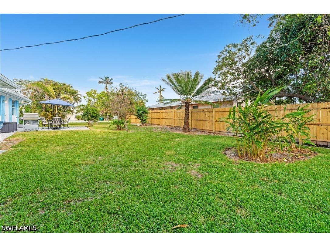 2134 Palm Street Naples FL 34119 226016730 image29