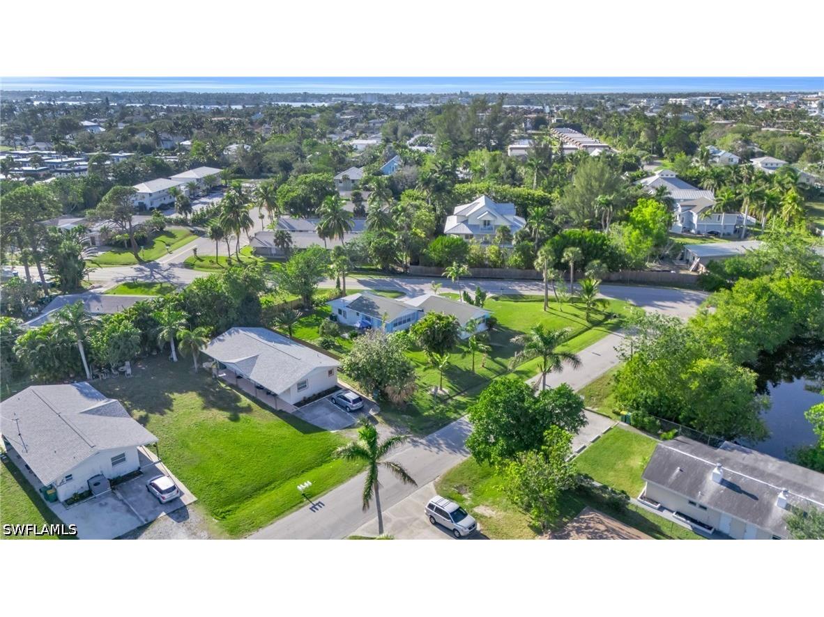 2134 Palm Street Naples FL 34119 226016730 image33