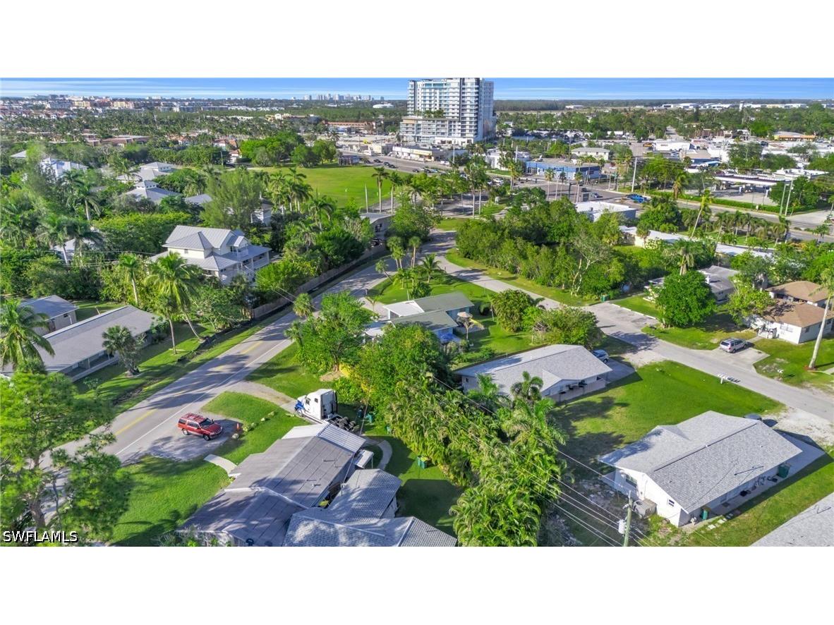 2134 Palm Street Naples FL 34119 226016730 image34