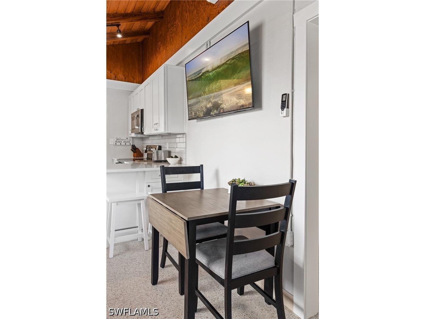 2134 Palm Street Naples FL 34119 226016730 image7